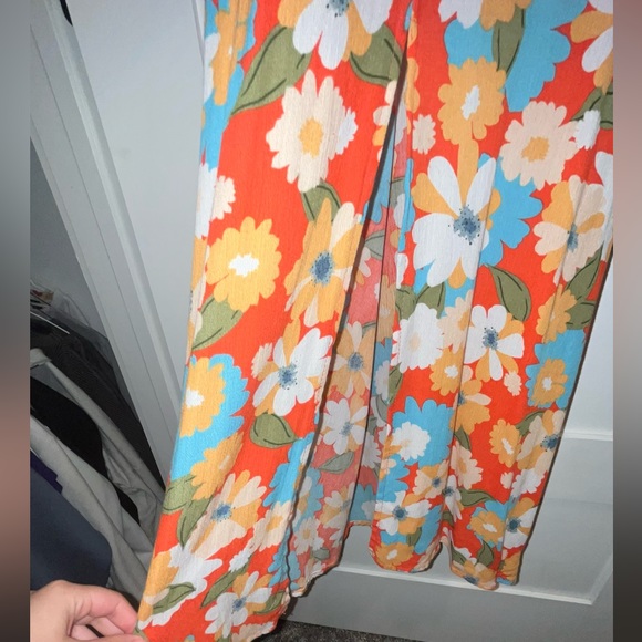 🔸SOLD🔸Orange Floral Cutout Cross Back Dress - Picture 5 of 7